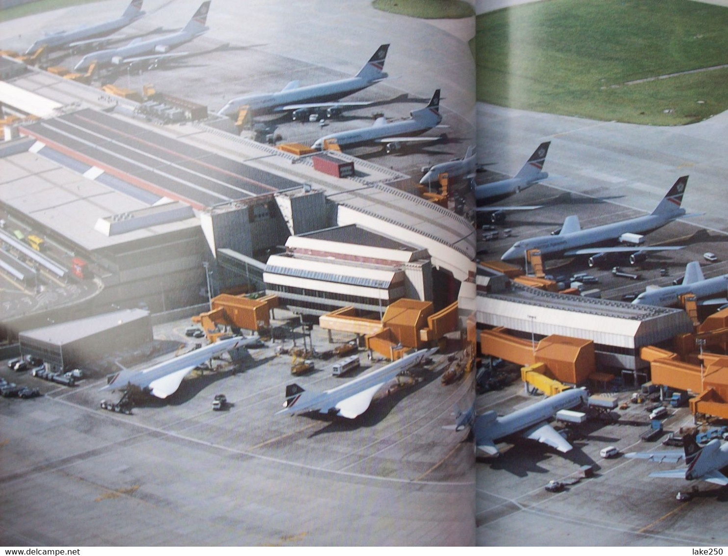 JUMBO JETKINERS Boeing's 747 And The Wide-body AEREI AEROPLANI Edito Da OSPREY - Transportation