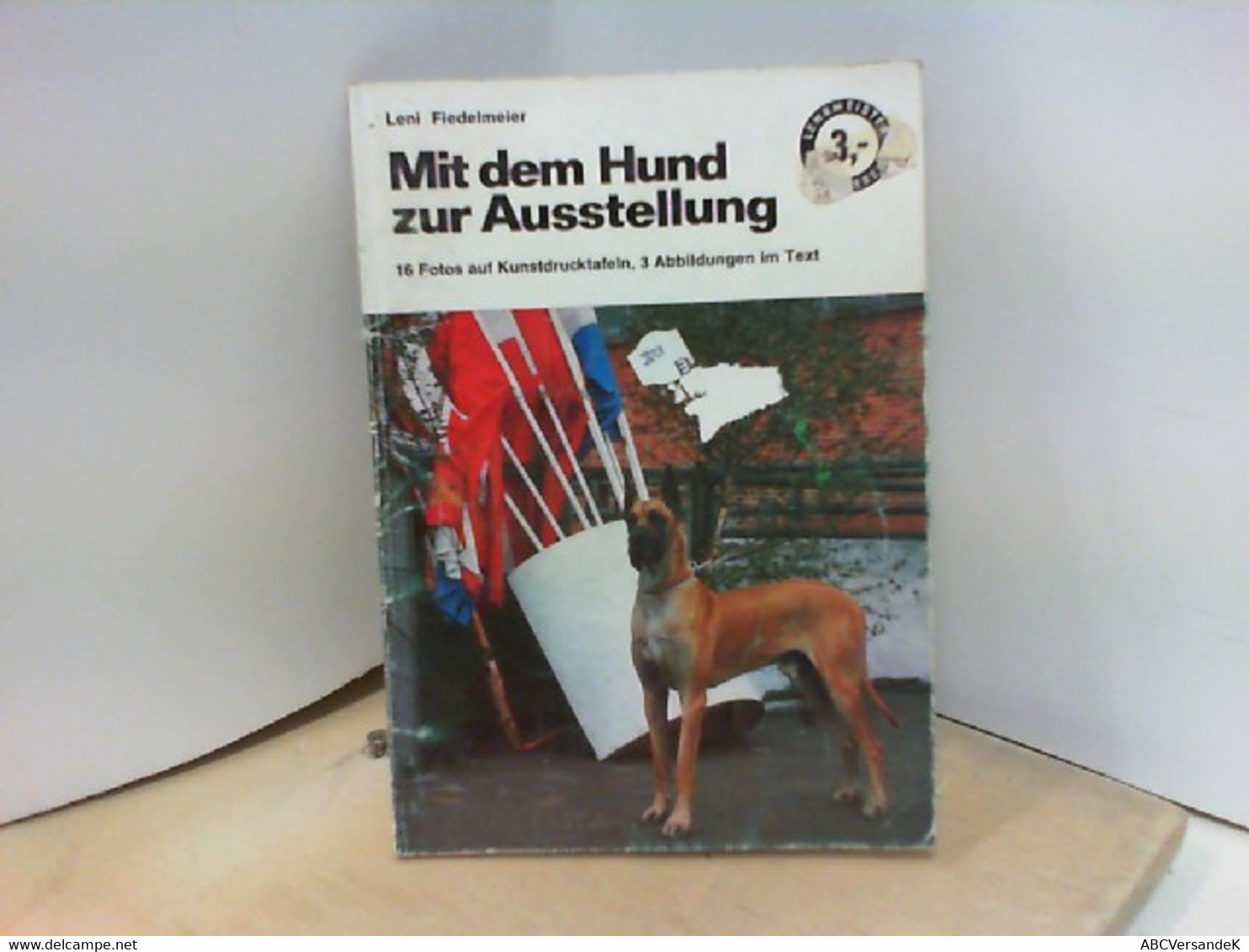 Mit Dem Hund Zur Ausstellung. - Animales