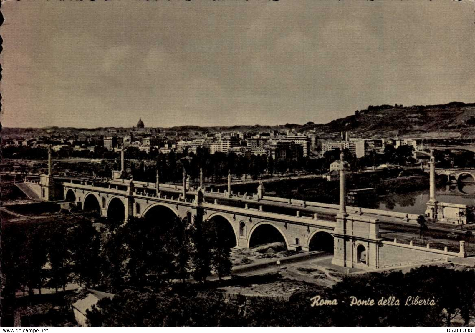 ROMA     ( ITALIE )    PONTE DELLA LIBERTA - Pontes
