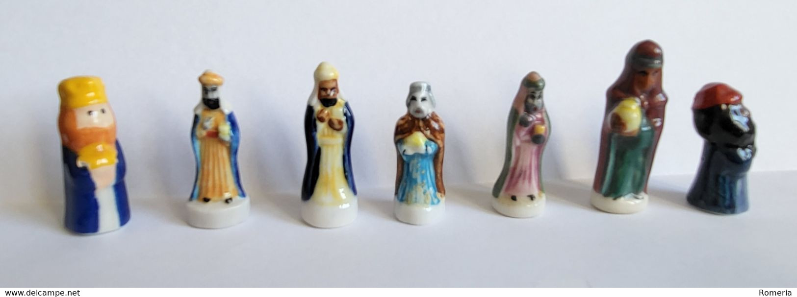 Espagne - Lot 7 Fèves De Roscon De Reyes - Brioche Des Rois - Porcelaine - Personnages