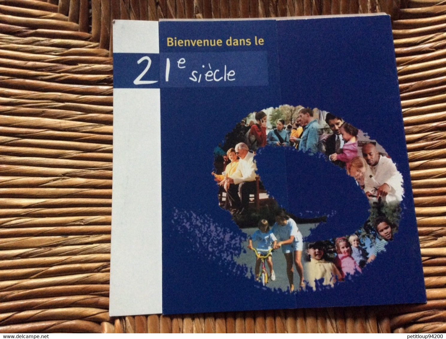 VŒUX ANNÉE 2001 *REGION ÎLE DE FRANCE  124 - Nouvel An