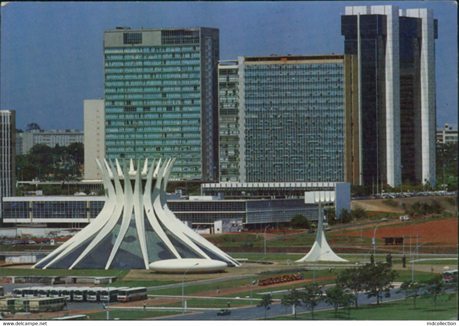 BR BRASILIA / Catedral / CARTE COULEUR - Brasilia