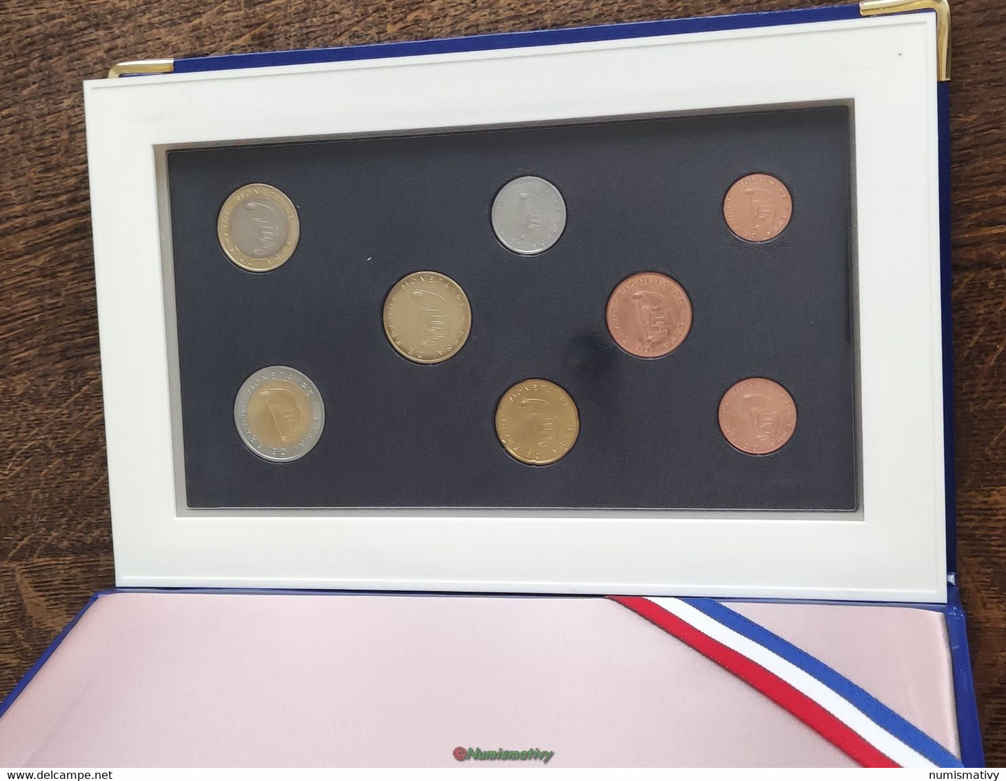 Coffret € Essai De Frappe Monétaires 8 Pièces EURO Monnaie De Paris - Errors And Oddities