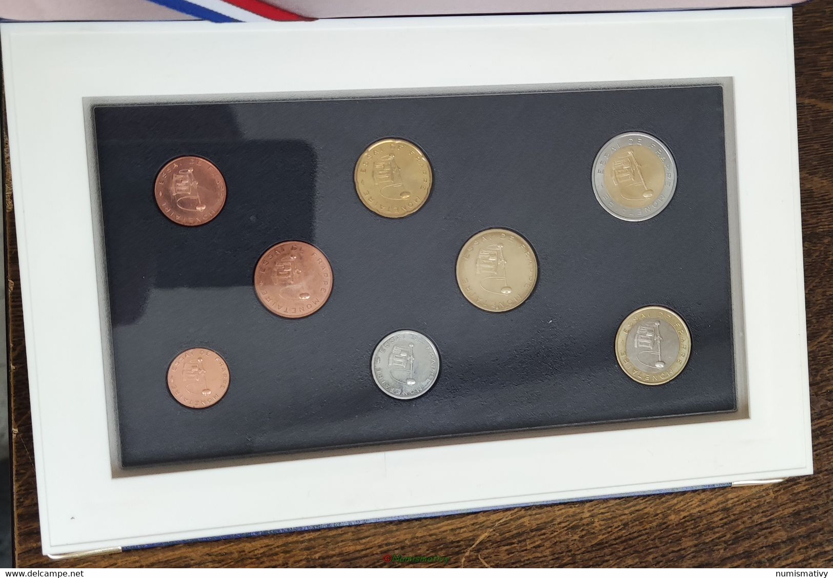 Coffret € Essai De Frappe Monétaires 8 Pièces EURO Monnaie De Paris - Variëteiten En Curiosa