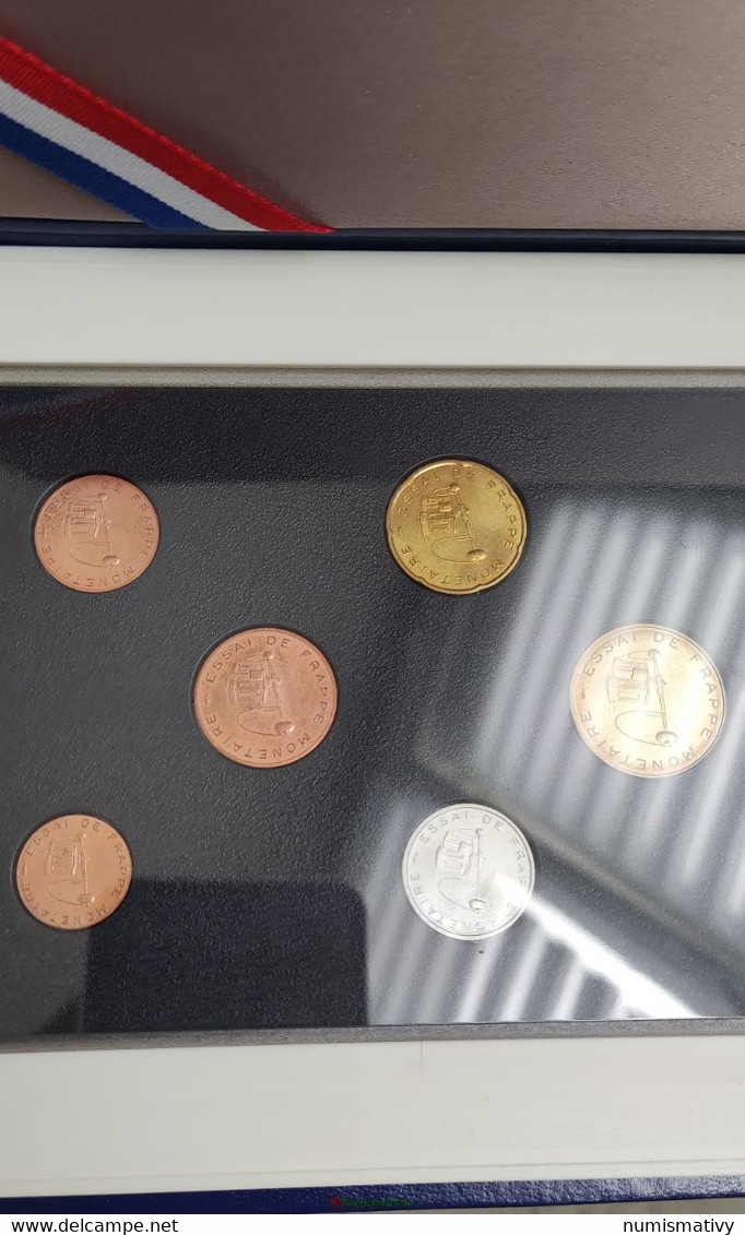 coffret € essai de frappe monétaires 8 pièces EURO Monnaie de Paris