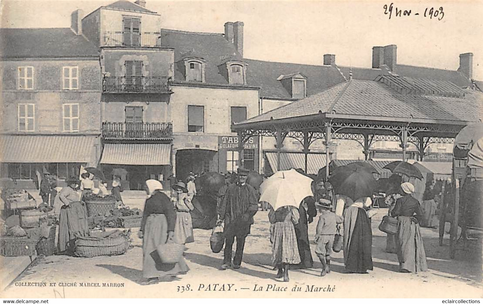 Patay          45          La Place Du Marché      (voir Scan) - Autres & Non Classés