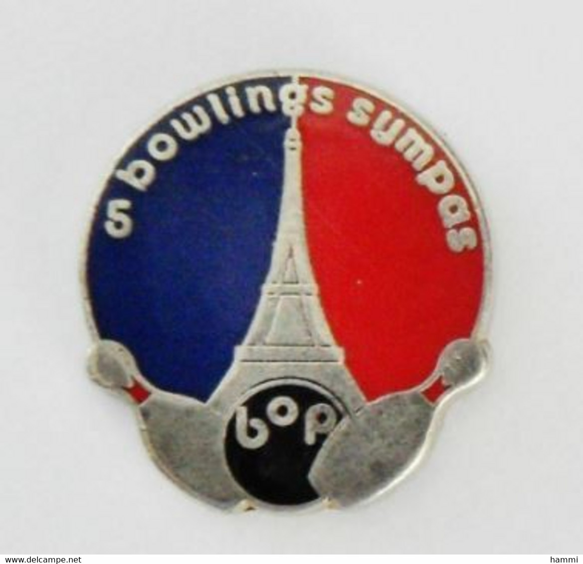 C39 Pin's 5 Bowlings Sympas BOP Bowling TOUR EIFFEL Paris Achat Immédiat - Bowling