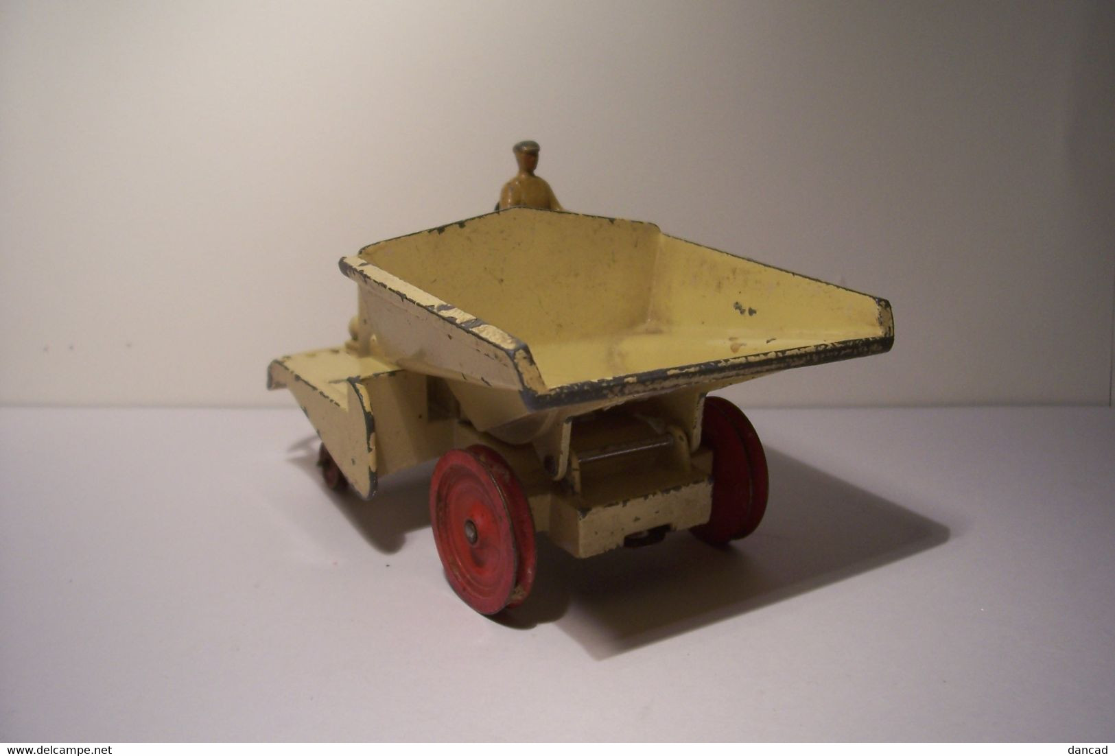 DINKY  SUPERTOY - DUMPER  MUIR-HILL - MECANO  PARIS  - MODELE REDUIT ( En L'état ) - Andere & Zonder Classificatie