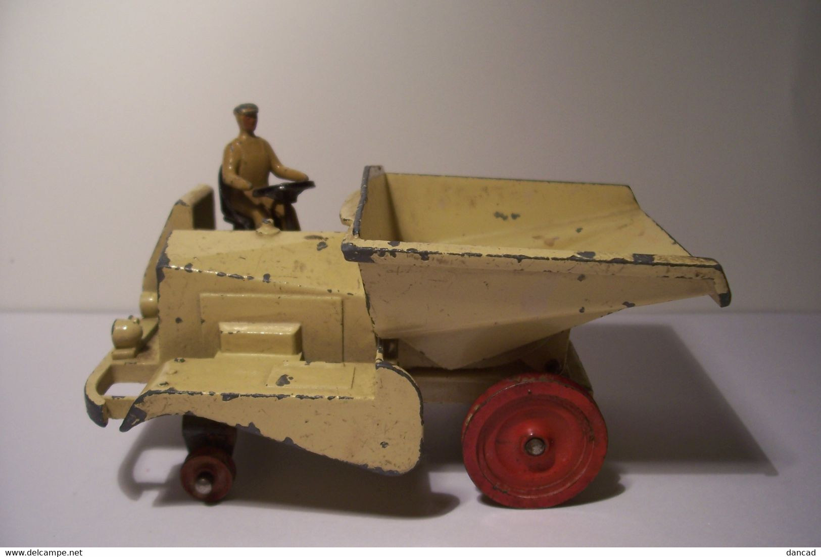 DINKY  SUPERTOY - DUMPER  MUIR-HILL - MECANO  PARIS  - MODELE REDUIT ( En L'état ) - Andere & Zonder Classificatie