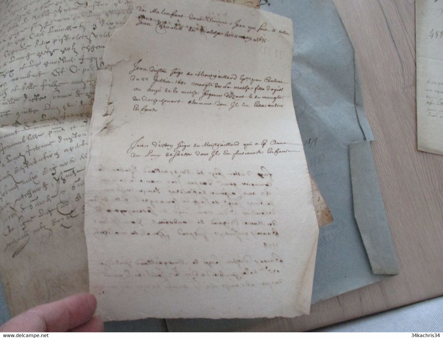 USTOU TARN AUDE X 3 Documents Dont Généalogie Et Velin 1661  Acte Familiale - Manuskripte