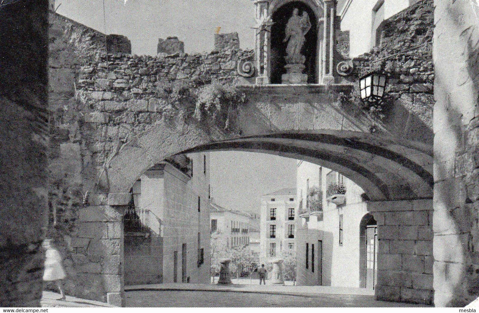 CPSM -  CACERES -   Arc De L ' étoile - Cáceres