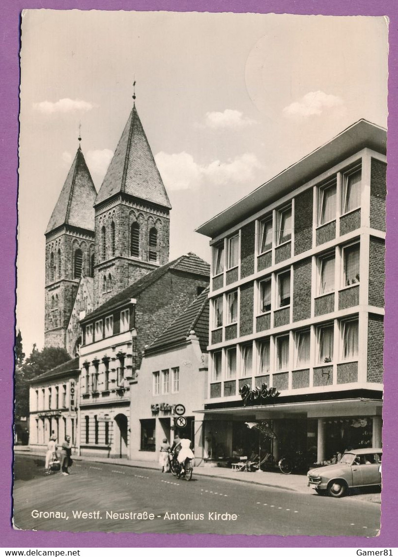 Gronau - Neustraße - Antonius Kirche - Borgward Lloyd LP 600 Auto - Gronau