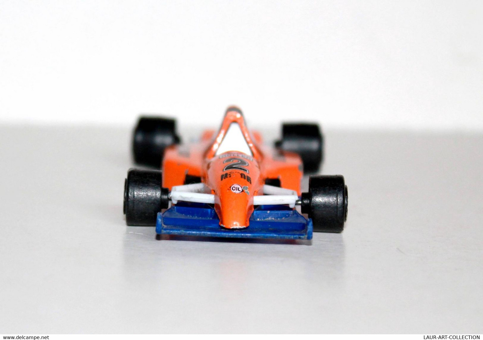 MAJORETTE - N°213 F1 FORMULE 1 / VOITURE DE COURSE RACING N°2 M. ROLLER  - ANCIEN MINIATURE AUTOMOBILE        (030122.8) - Majorette