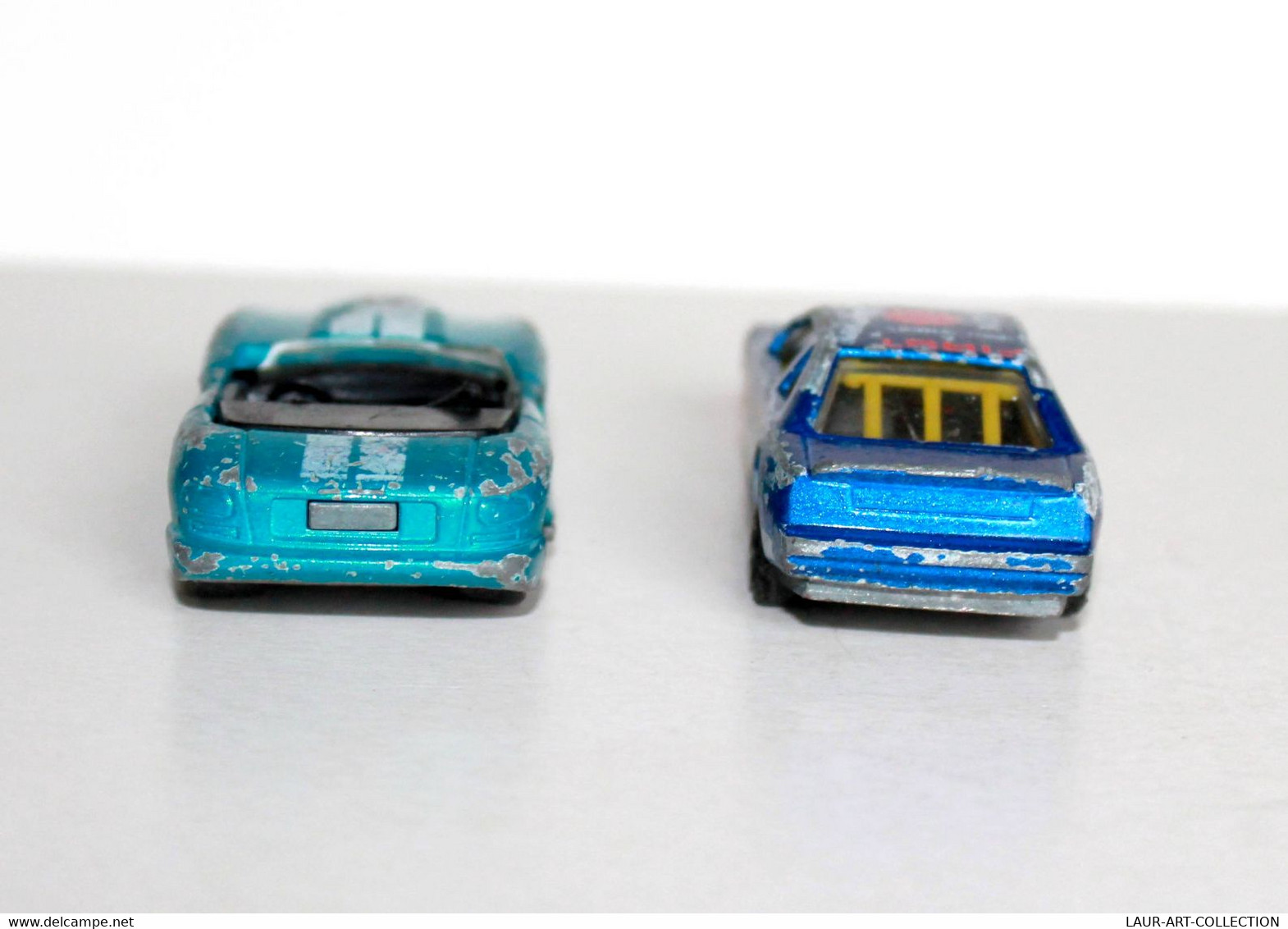 LOT 2 MAJORETTE SUPERS - STOCK CAR N°217/18 + ROADSTER N°213/14 - 1/60 - COURSE MINIATURE AUTOMOBILE        (030122.13) - Majorette