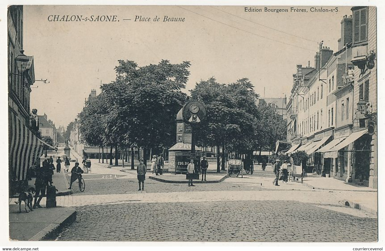 CPA - CHALON-SUR-SAONE (Saône Et Loire) - Place De Beaune - Chalon Sur Saone