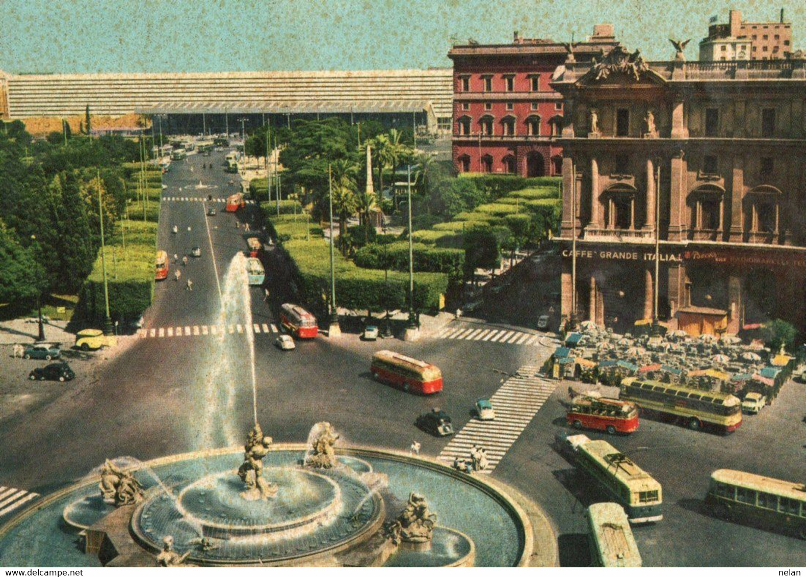 ROMA - FONTANA DELLE NAIADI E STAZIONE TERMINI -  F.G - Stazione Termini