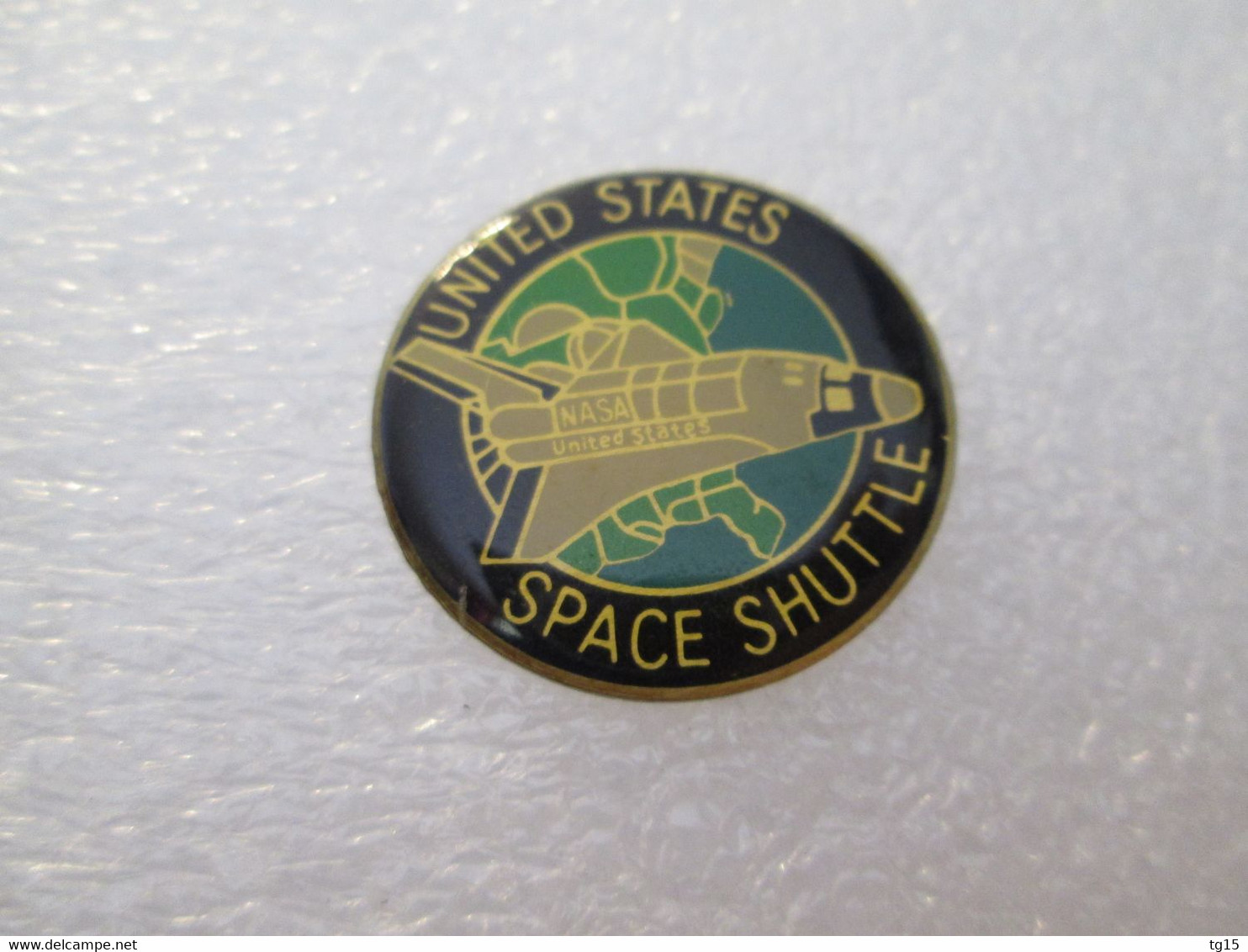 PIN'S     UNITED STATES  SPACE SHUTTLE - Space