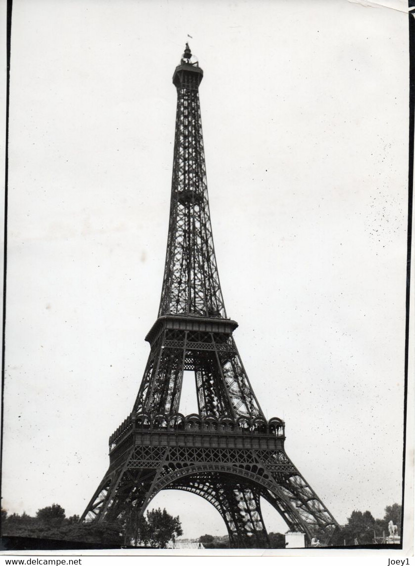 Photo Tour Eiffel Années 50, Tirage Argentique Format 18/24 - Orte