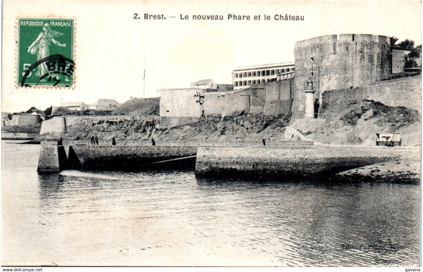 29 BREST - Le Nouveau Phare Et Le Chateau - Brest