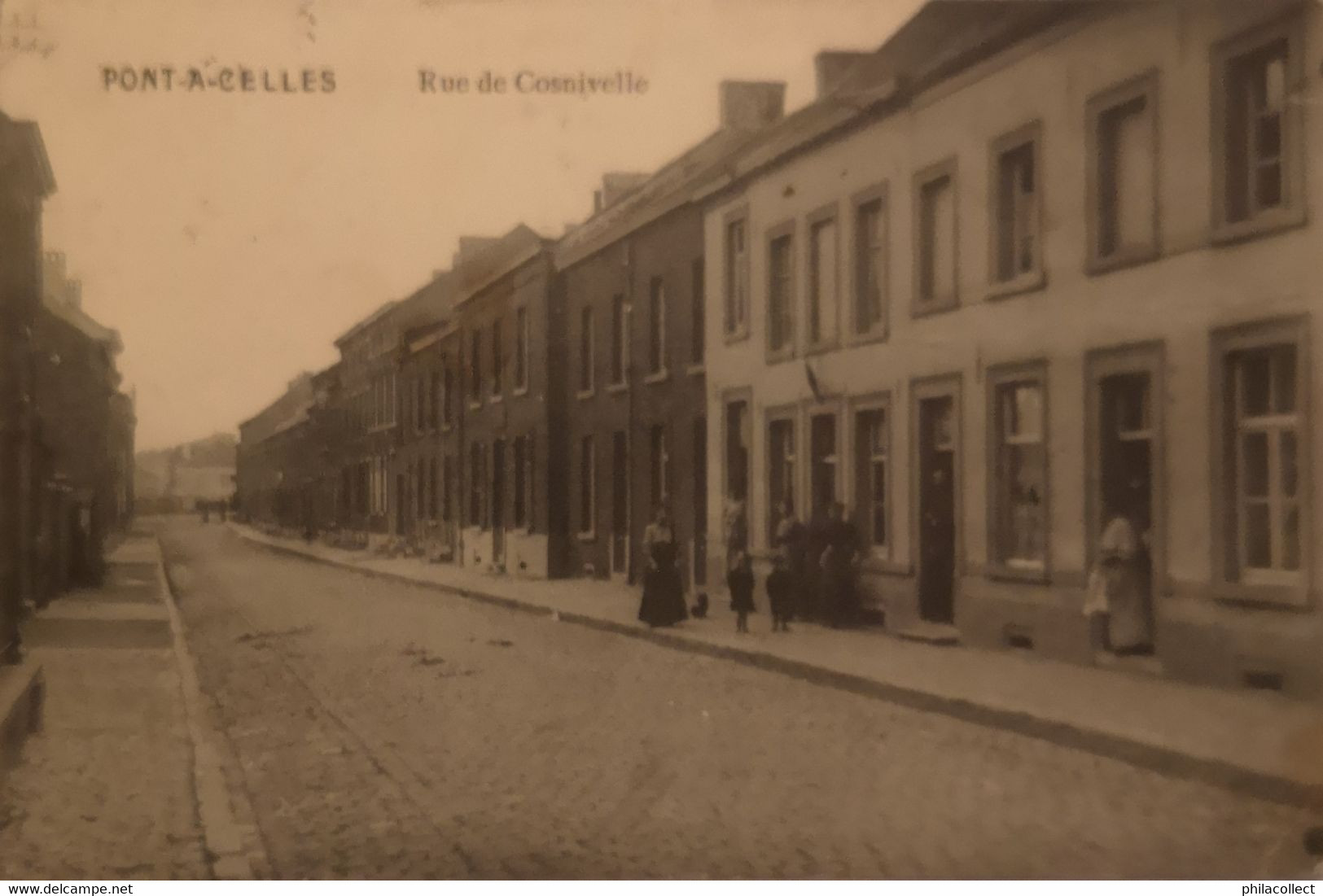 Pont A Celles // Rue De Cosnivelle (animee) 1913 - Pont-a-Celles