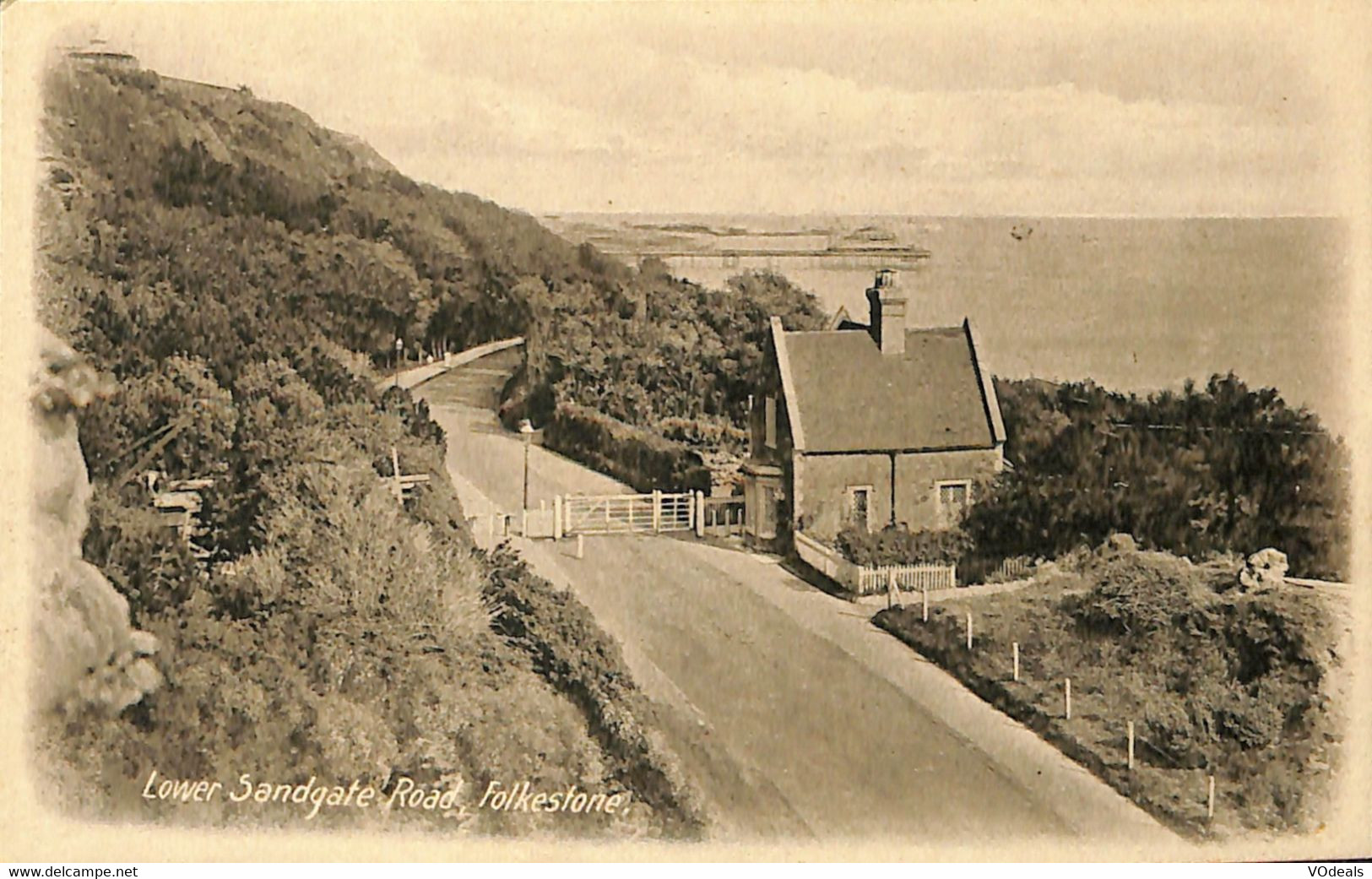 037 670 - CPA - Royaume-Uni - Angleterre - Kent - Lower Sandgate Road - Folkestone - Folkestone