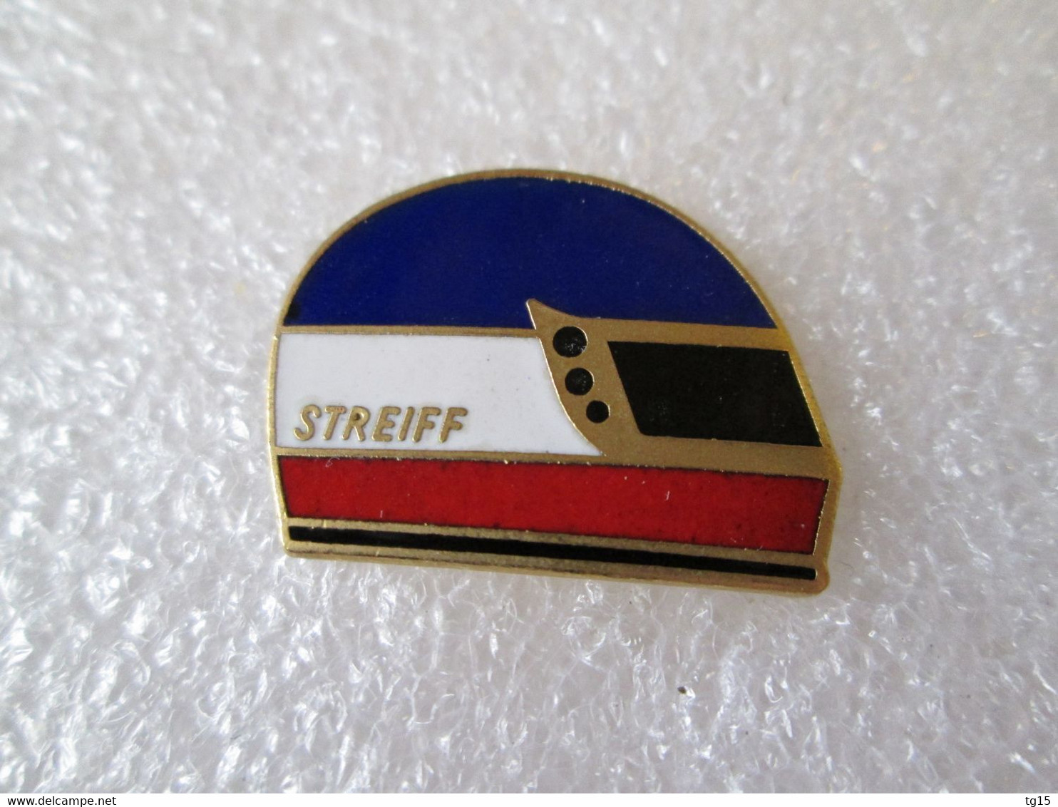 PIN'S    CASQUE PHILIPPE STREIFF  Email Grand Feu - F1