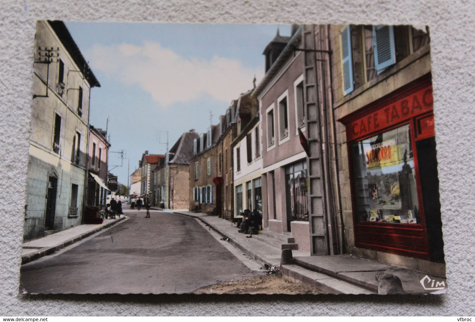 Cpm, Chatelus Malvaleix, Rue De La Poste, Creuse 23 - Chatelus Malvaleix