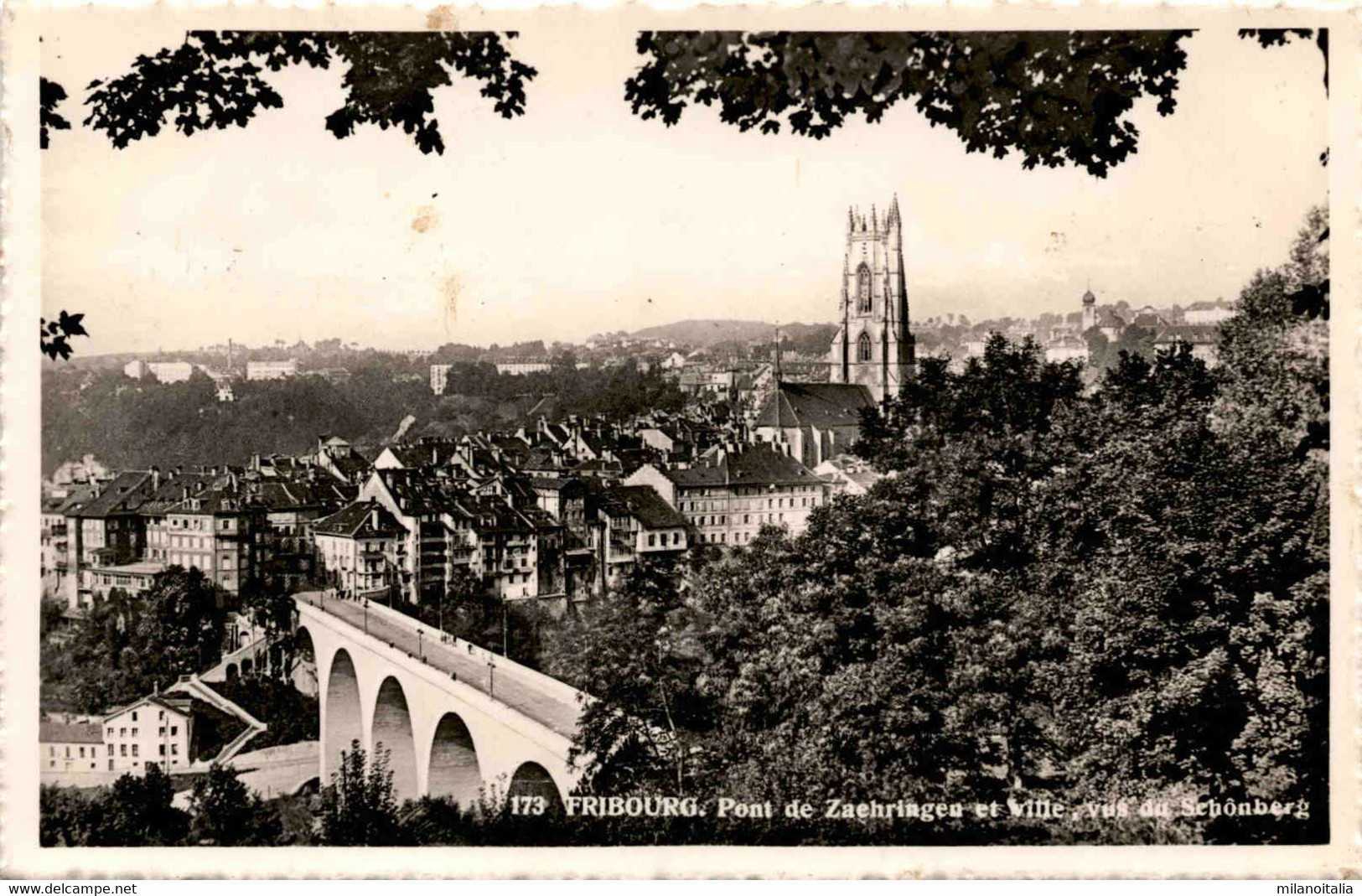 Fribourg - Pont De Zaehringen Et Ville, Vus Du Schönberg (173) * 10. 10. 1943 - Pont-la-Ville