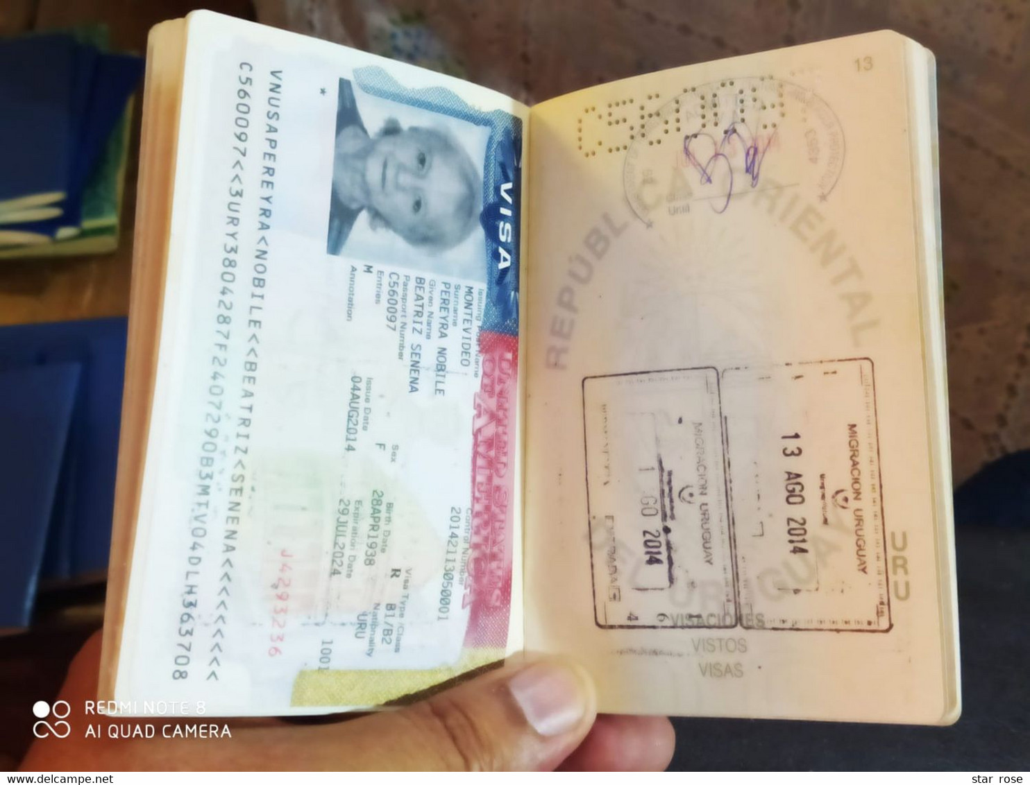 Passport / Passeport - Pasaporte - Reisepass - Uruguay - Complete, Photo Of Woman, Visa United States - Historical Documents