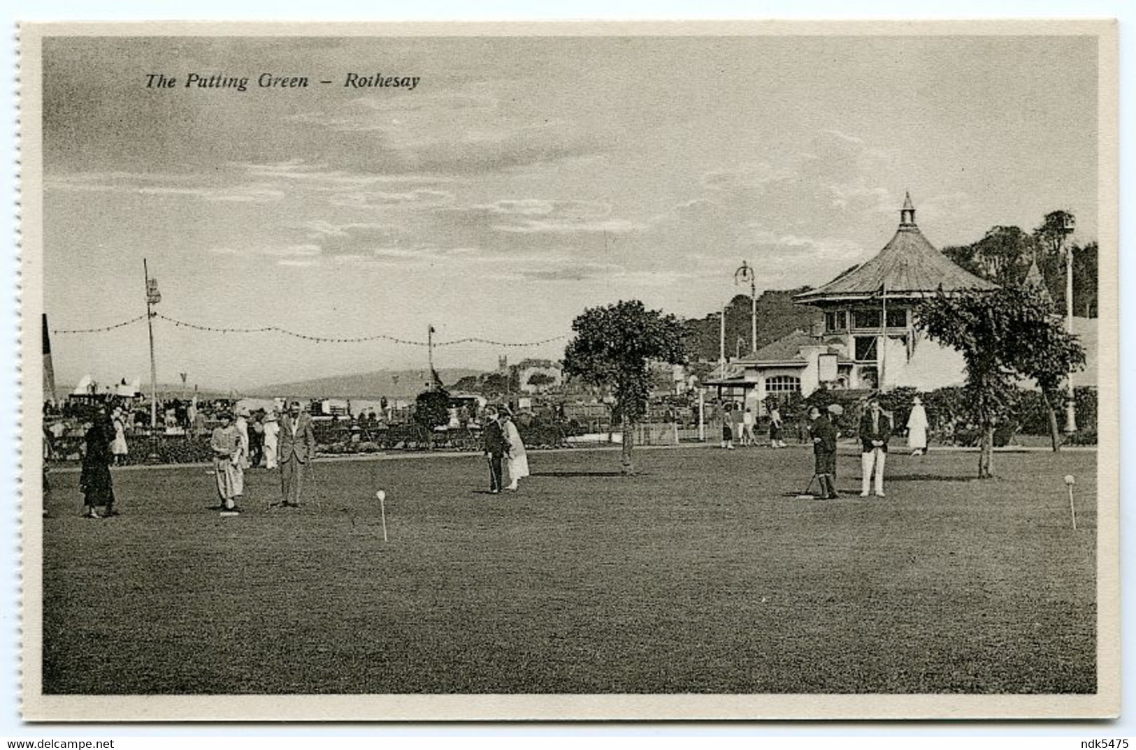 ISLE OF BUTE : ROTHESAY - THE PUTTING GREEN (AND WINTER GARDENS) - Bute