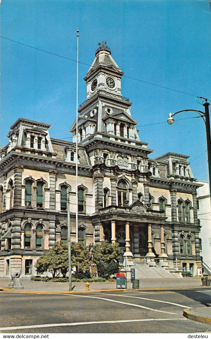 Muskingum County Courthouse - Zanesville - Zanesville