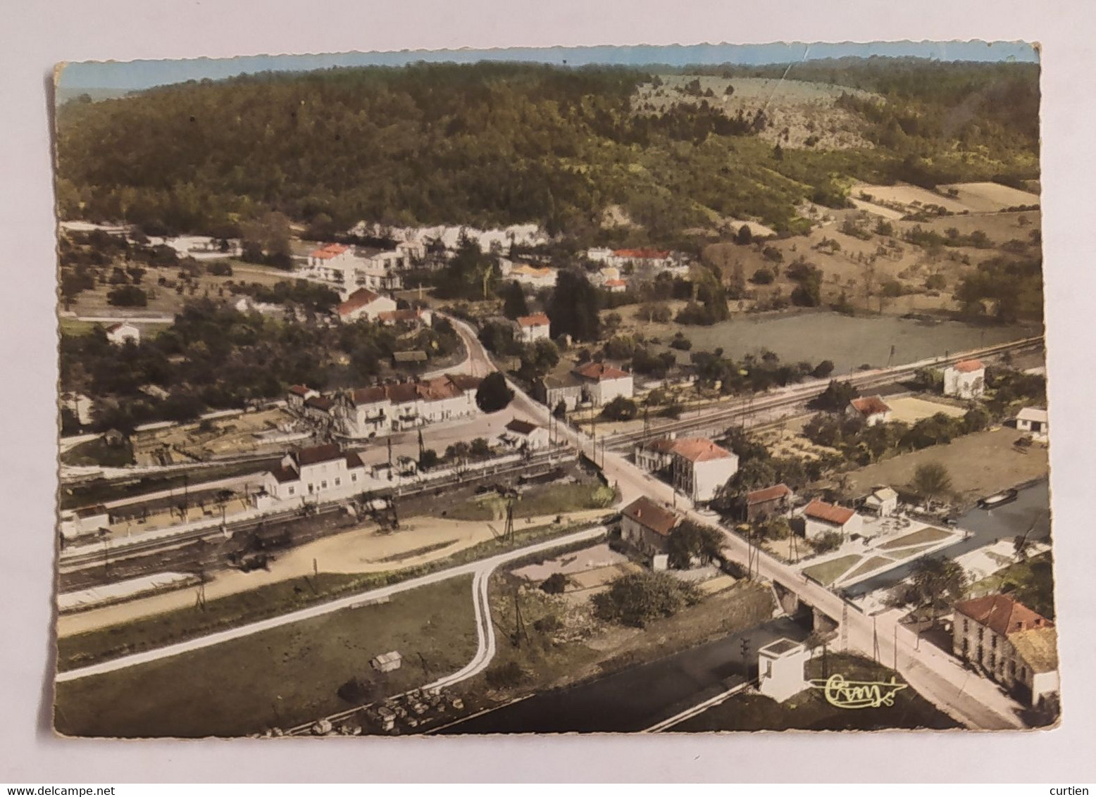 CHEVILLON . 52 . Vue Aérienne . La Gare . - Chevillon