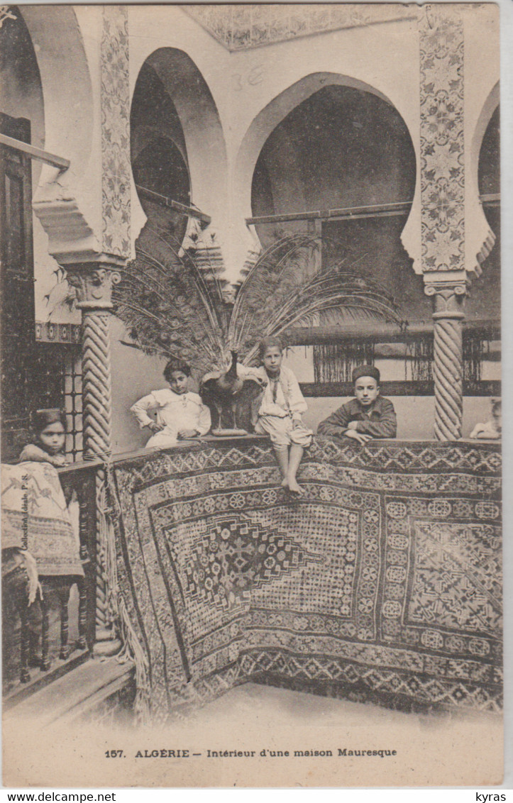 ALGERIE . (Enfants) Intérieur D'une Maison Mauresque / Dos: Pub Lotion Anti-calvitie (?!!)  Dr PERRETTI  Aïn Témouchent - Children