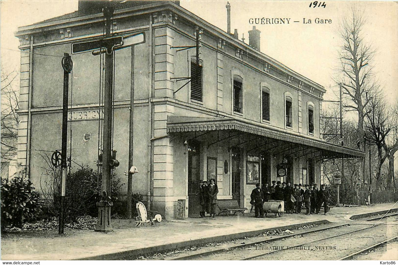 Guérigny * Vue Sur La Gare Du Village * Ligne Chemin De Fer - Guerigny
