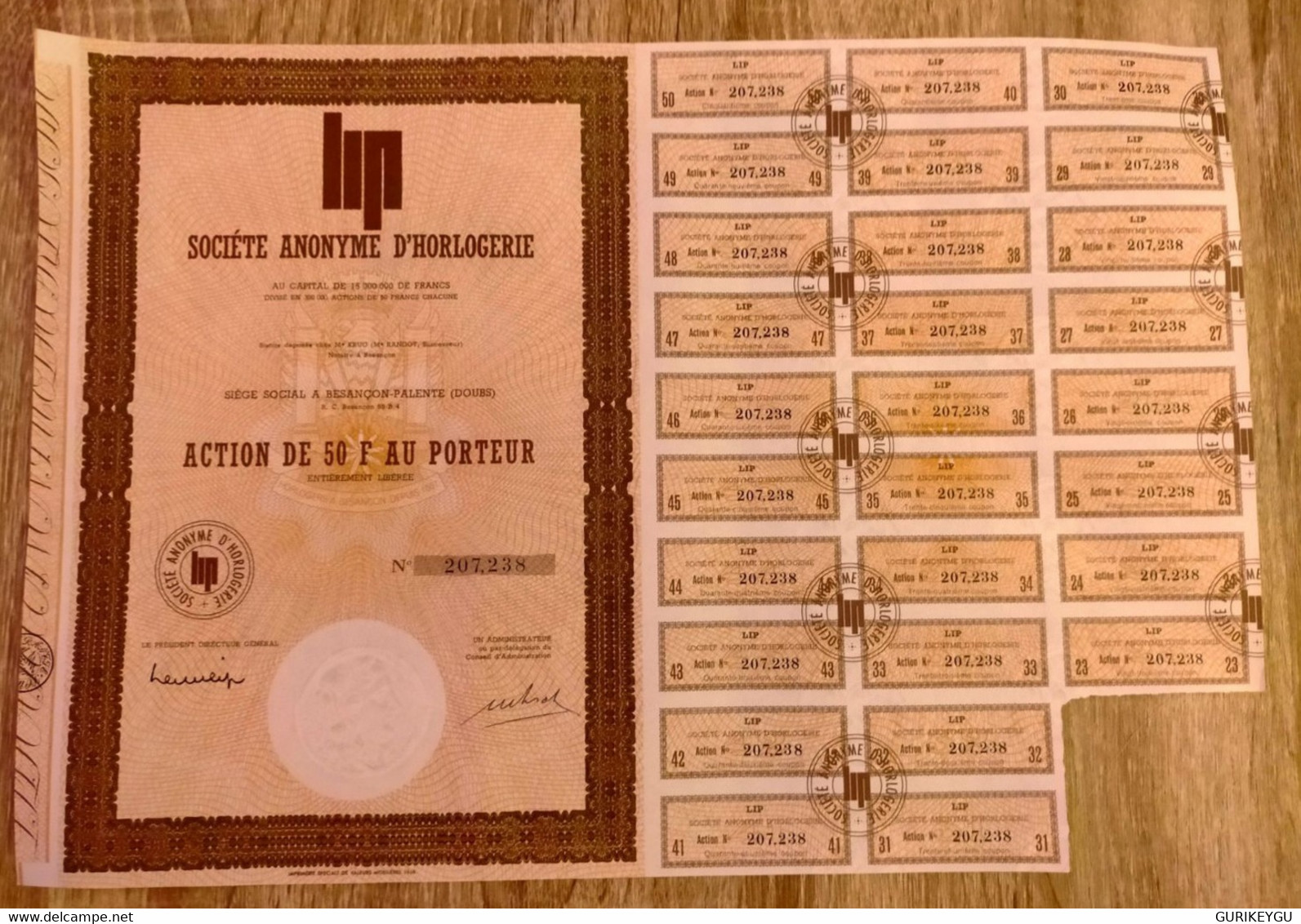 Société Anonyme D'horlogerie ACTION Bon Au Porteur De 50F LIP BESANCON 1968 Numéroté Valeurs Mobilières TTBE - J - L