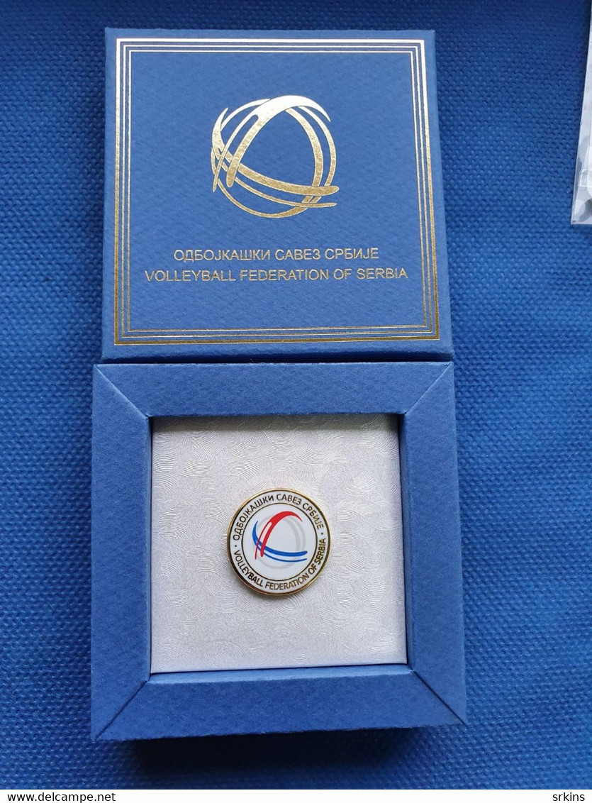 Official Enamel Badge Pin Serbia Volleyball Federation Association - Volleyball