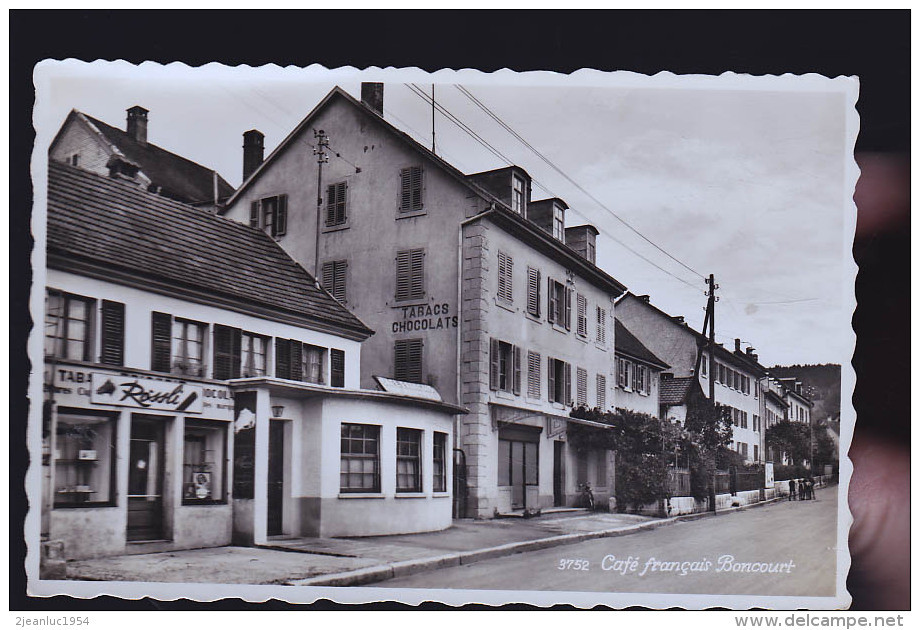 BONCOURT CAFE FRANCAIS - Court