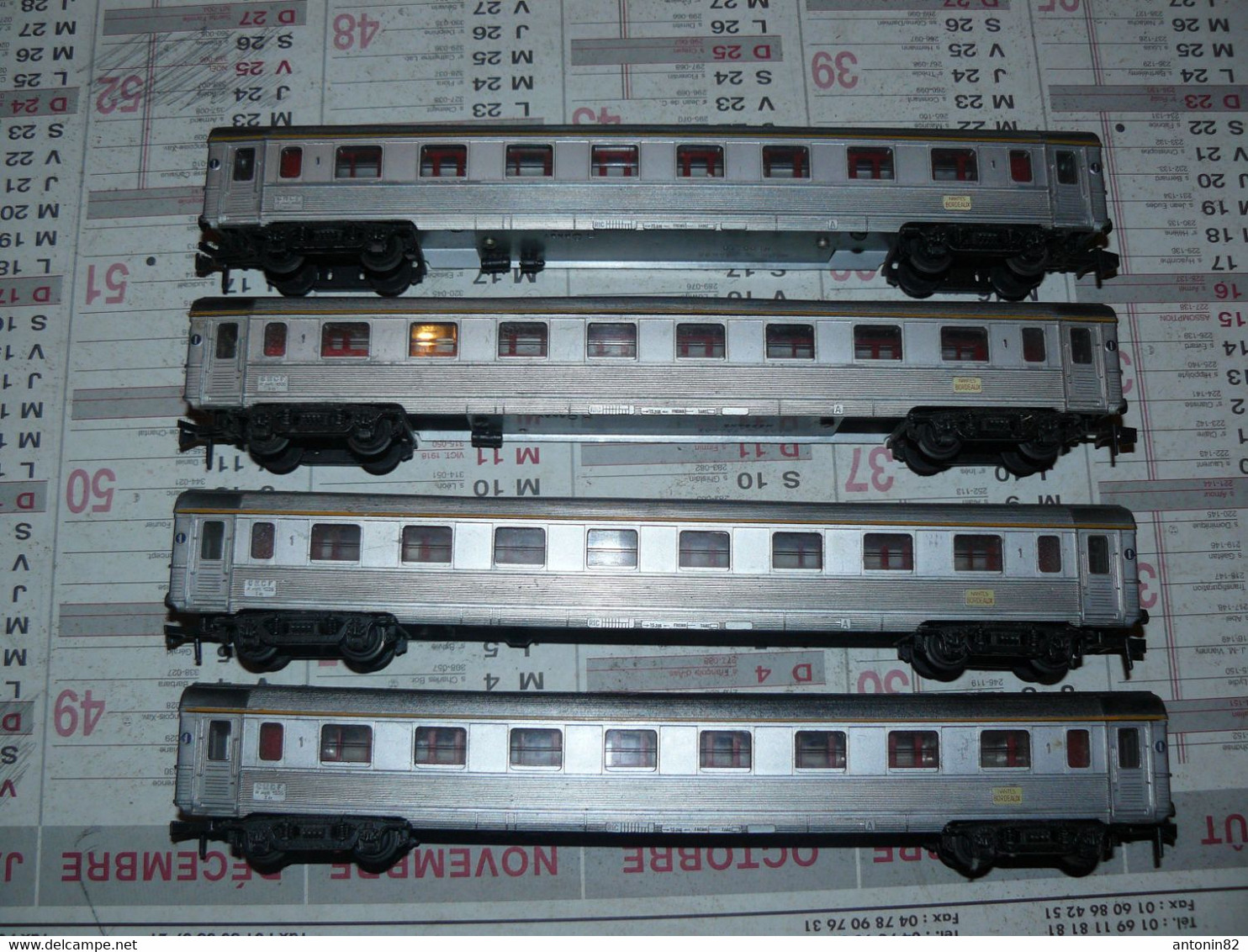 Voitures Voyageurs JOUEF  HORNBY 7370 + Accessoires - Passenger Trains