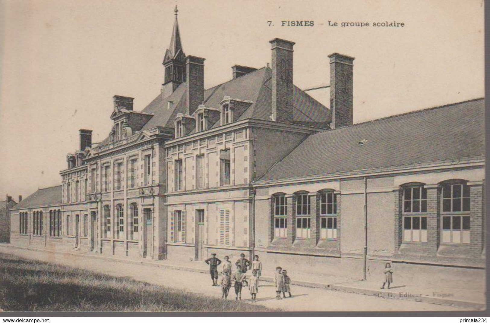 FISMES - LE GROUPE SCOLAIRE - Fismes