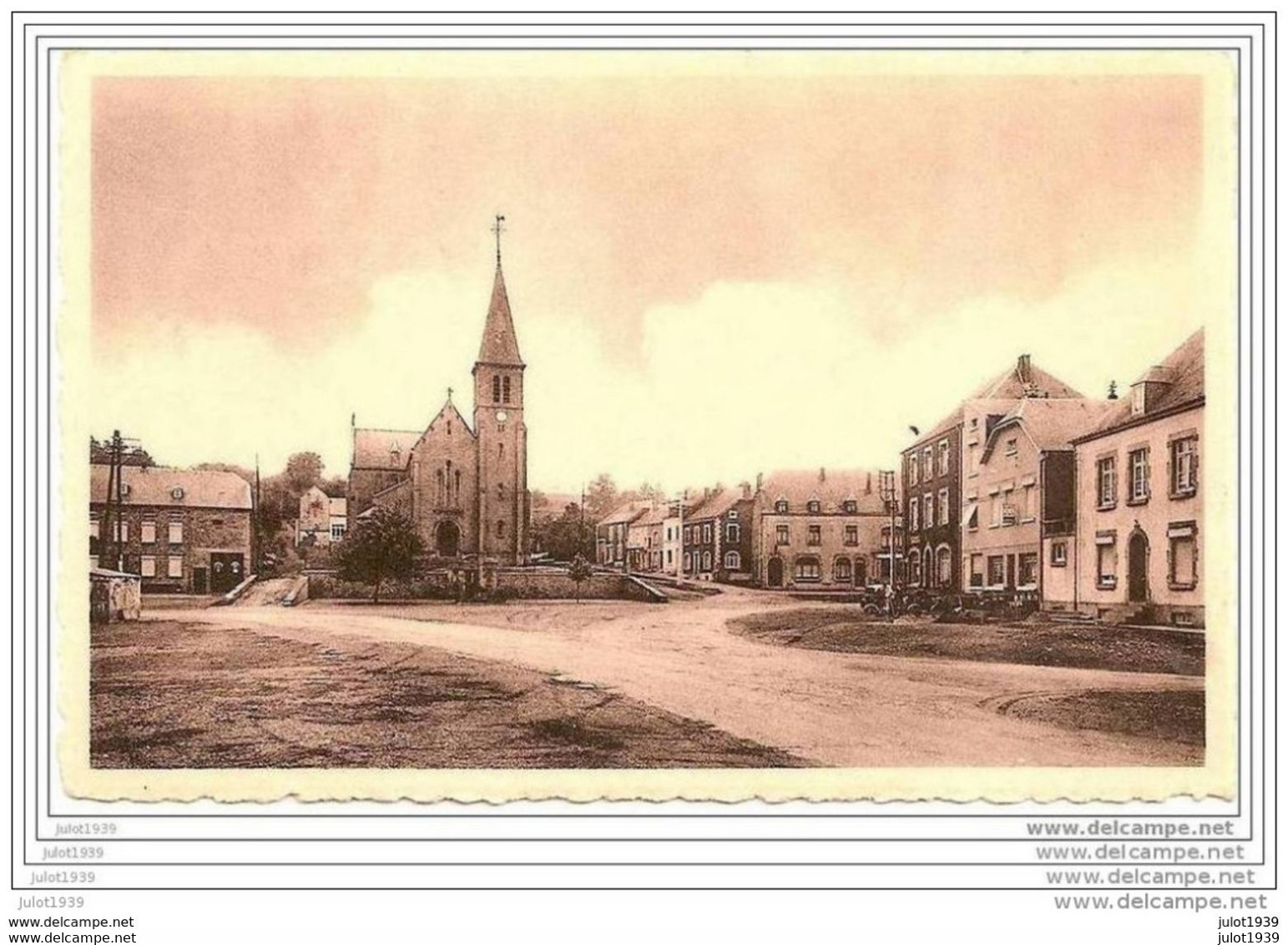 MUSSON ..-- Eglise Et Monument . 1956 Vers MOLENBEEK ( Mme Gouy DANUTA ) . Voir Verso . - Musson