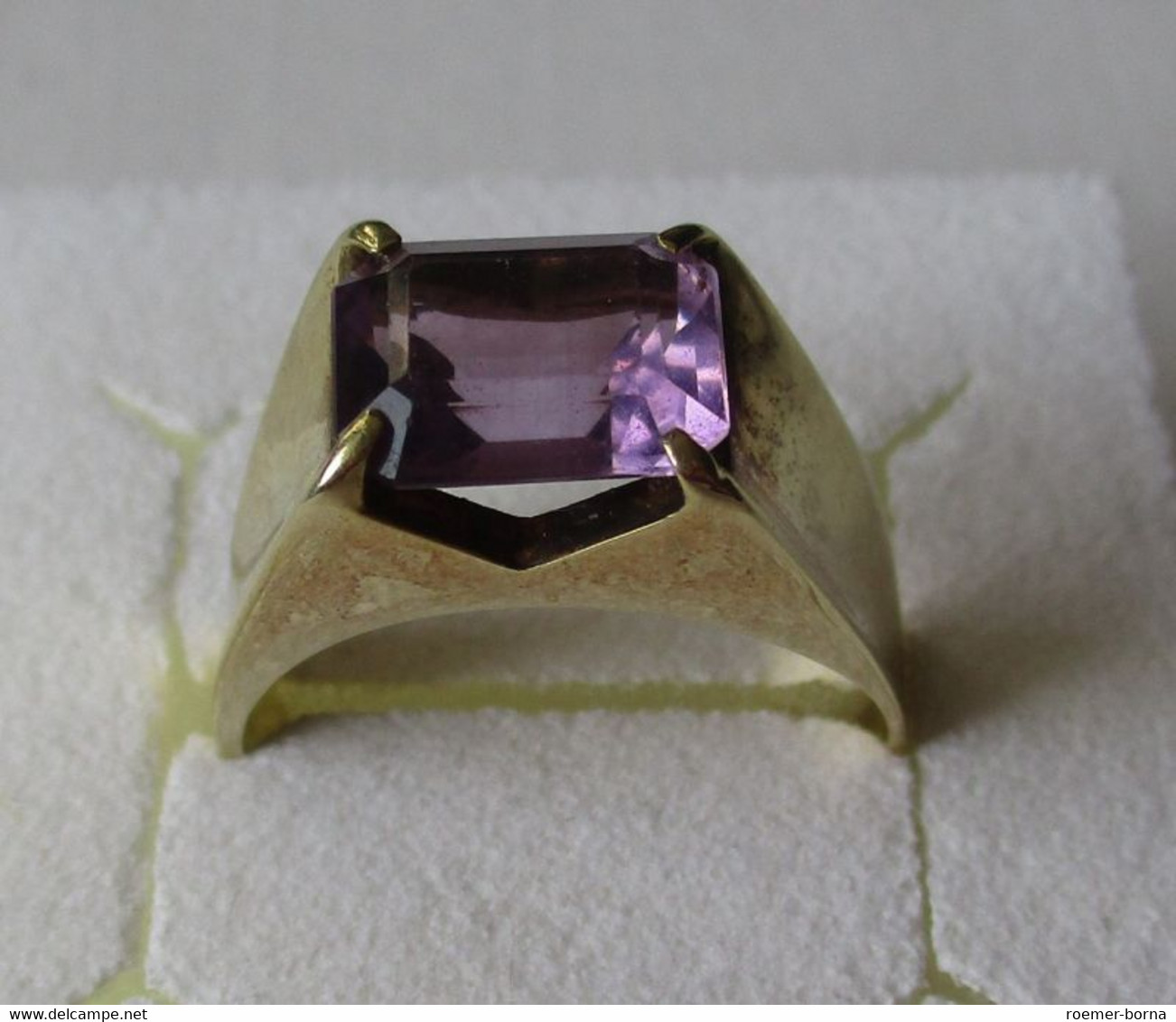 Eleganter 585er Gold Damenring Mit Amethyst Im Baguetteschliff (116618) - Bagues