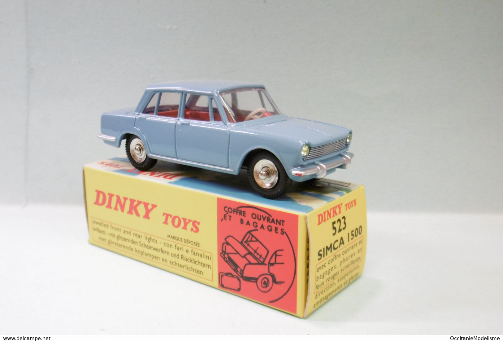 523 Dtf241-dinky toys-simca 1500 sedan-internal glazing plastic 