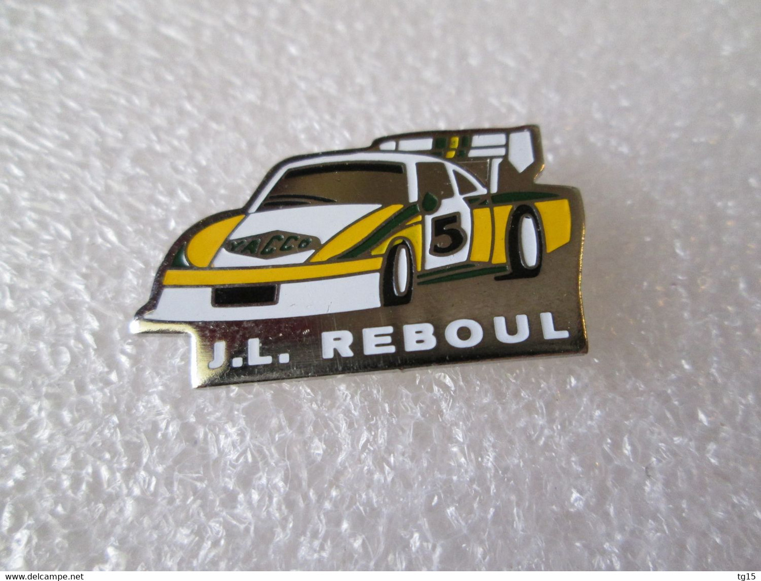 PIN'S    PORSCHE  935  YACCO   JEAN LOUIS REBOUL - Porsche