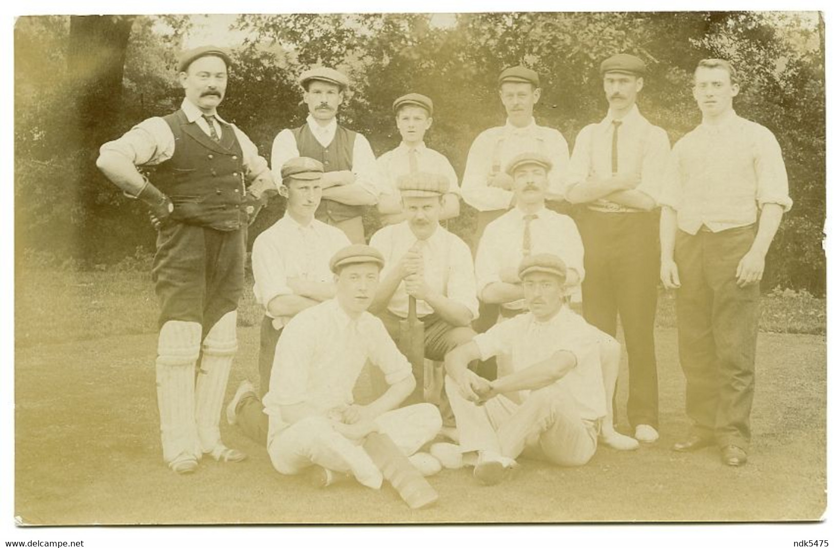 SOCIAL HISTORY : VILLAGE / LOCAL CRICKET TEAM - Cricket