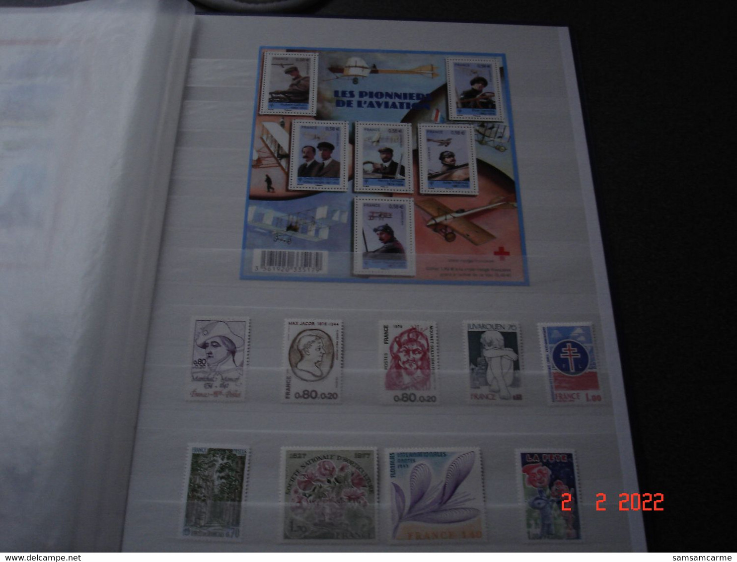 FRANCE   ALBUM   NEUF  CONTENANT TIMBRES,BLOCS FEUILLETS, CARNETS NON PLIES NEUFS LUXE   TOUTES EPOQUES    GROSSE COTE