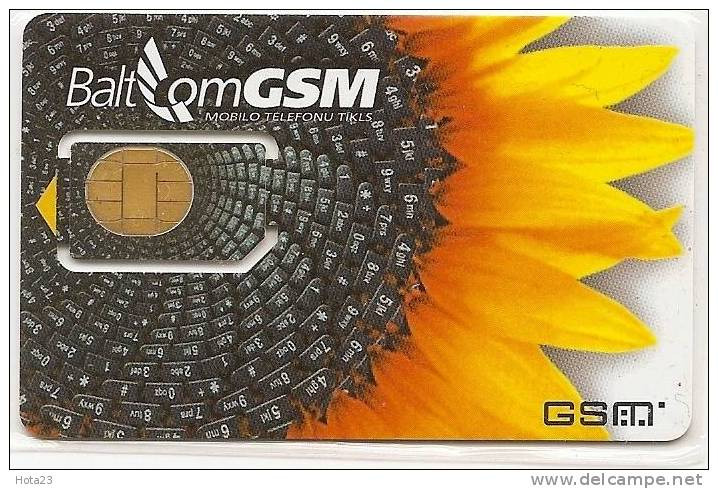 LATVIA - GSM - BALTCOM With Chip  - Sunflower Chip Ture -oval (LOT -133 SARK) - Lettonia
