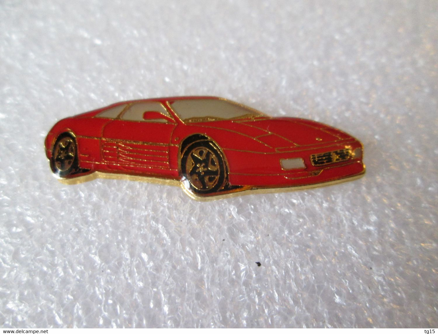 PIN'S    FERRARI   348 TB - Ferrari