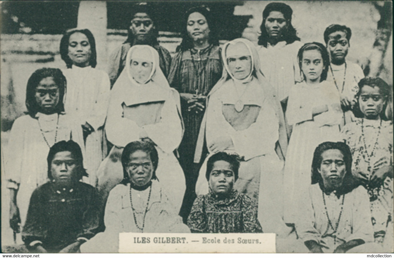 KI KIRIBATI / Iles Gilbert - Ecole Des Soeurs / - Kiribati