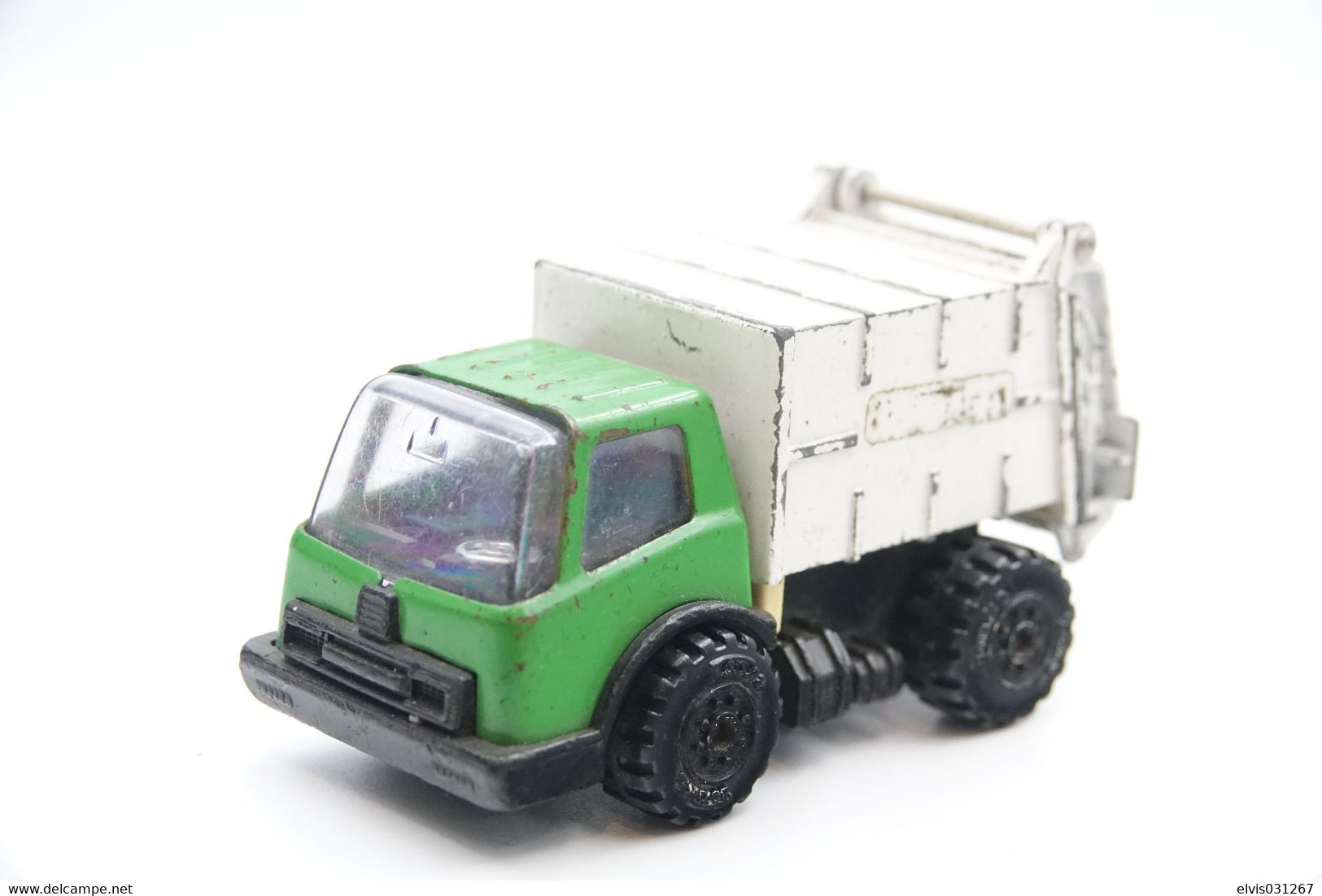 Tonka Toy ,GARBAGE TRUCK GREEN & WHITE, Made In Japan, 1970's *** - Dinky