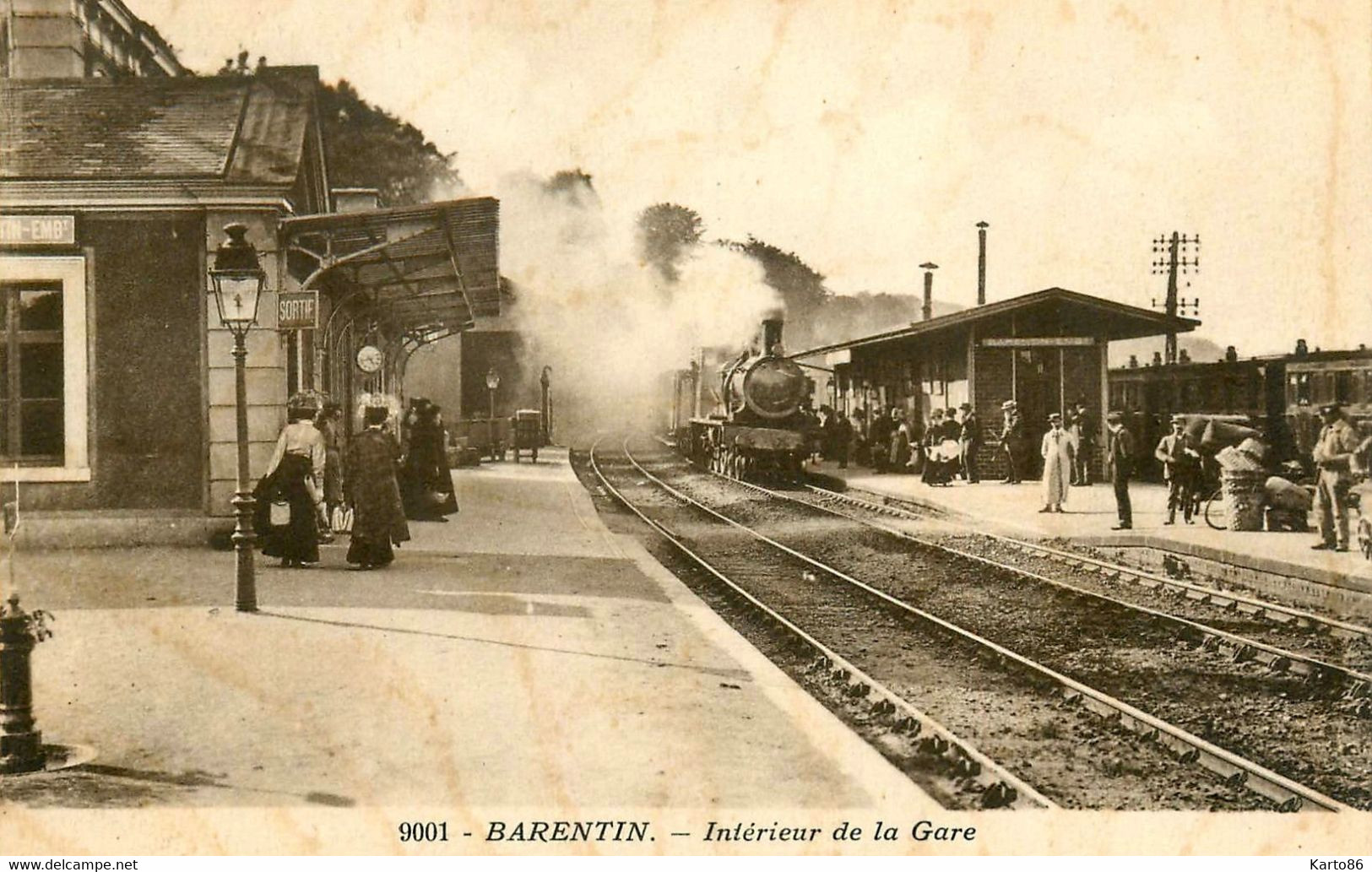 Barentin * Intérieur De La Gare * Train Locomotive Machine * Ligne Chemin De Fer Seine Maritime - Barentin